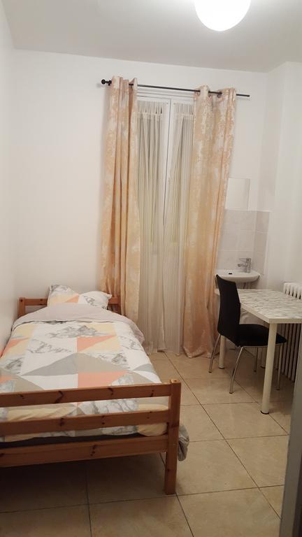 Chambres à PARIS Ivry-sur-Seine Exterior foto